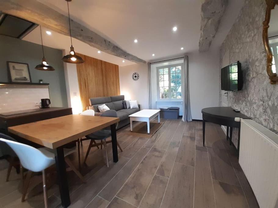 Studio Meuble Avec Terrasse Axe Rennes Saint Malo La Baussaine Buitenkant foto
